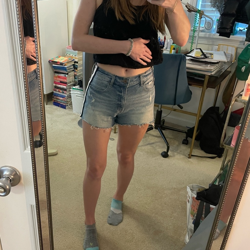 Pistola denim shorts size 28!